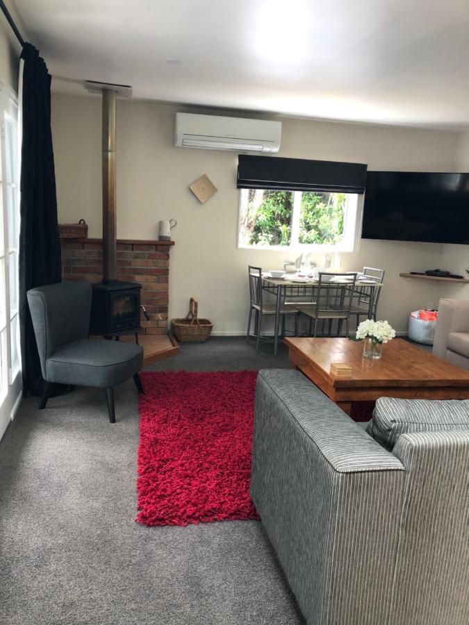 Kanuka Cottage - Tranquil And Relaxing Akaroa Exterior foto